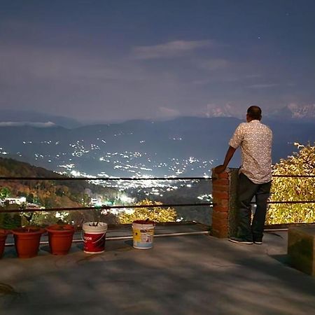 Golden Himalaya Homestay Kausani Eksteriør billede