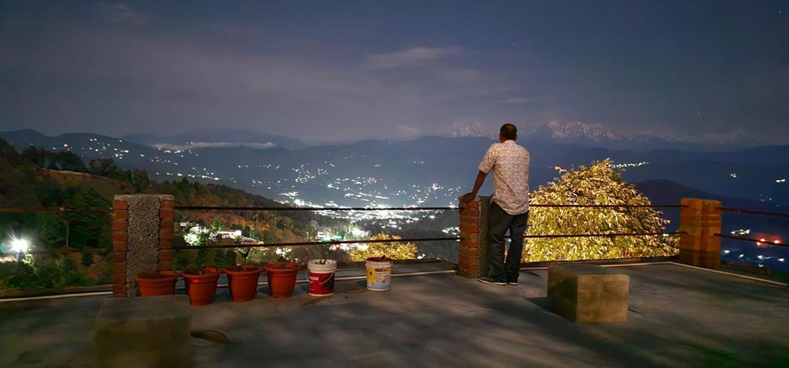 Golden Himalaya Homestay Kausani Eksteriør billede