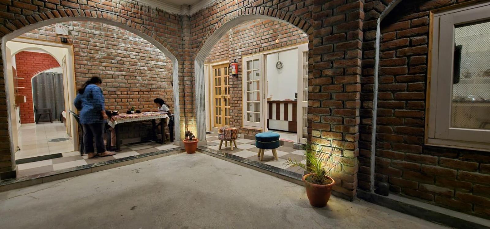 Golden Himalaya Homestay Kausani Eksteriør billede